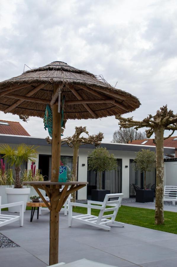 B&B Bubbles&Bites โอสท์วอร์เนอ ภายนอก รูปภาพ
